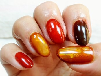 エムネイル(M Nail)/秋のオーロラネイル