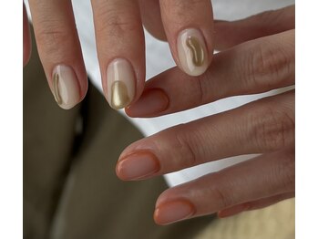 ローレル(Laurel)/ワンカラー×白チーク