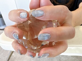 グランボヌール(grand bonheur)/【ジェル　マグネットネイル♪】