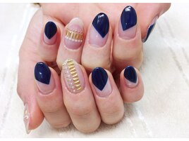 変形フレンチネイル￥7980