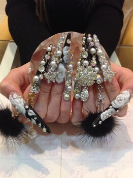 エスフィーネイルサロン ブリーユ(Esfy nailsalon Brille)/2枚フォームスーパーロングスカ