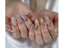 ネイルサロン R/スタイリングコース　8030円