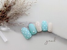 ワイネイル(Y.nail)/可愛いドットネイル
