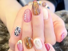 トリーシア(Nail & Beauty Salon Tri-xia)/花柄ネイル