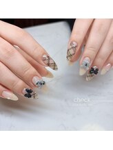 エンズネイル(O’s nail)/チェックネイル