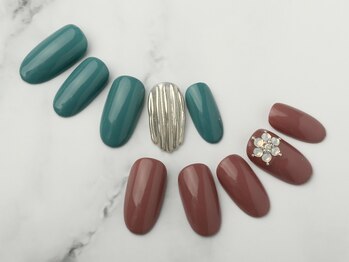 ネイル キュア NAIL CURE/ワンカラーにアート2本♪