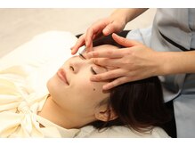 眼精疲労・頭痛・不眠に効くもみほぐしマッサージのヘッドスパ！