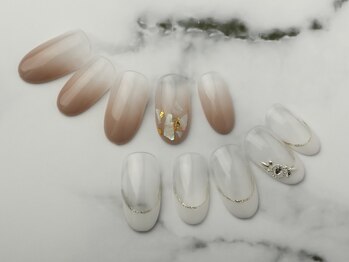 ネイル キュア NAIL CURE/グラデorフレンチにアート2本♪