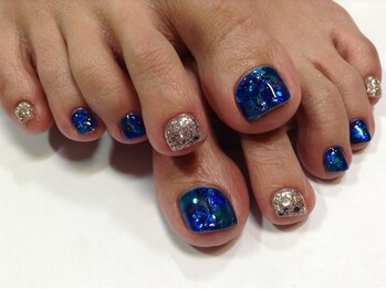 ラウト デコレーションアンドネイルサロン(Lauto Decoration&Nail Salon)/ブルーネイル