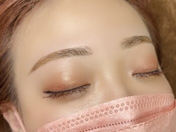 カルア(CALUA)の写真/骨格診断とプロのテクニックであなたにぴったりのトレンド眉毛に◎【アイブロウスタイリング￥4000】