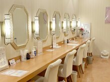 シャワールーム＆メイクブース完備だからご予定前でも大丈夫！