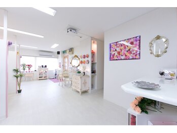 アンジェリークアイラッシュ(Angelique Eye Lash)/店内紹介