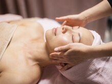 優里の部屋/本格ツボプッシュ美顔♪心も緩む