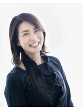 バリエステ シュクル 伊藤 ミカ