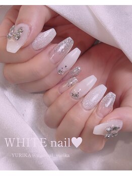 モナールアンド(MONNAL&)/WHITEネイル