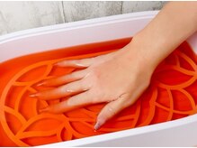 パラフィンパックで高保湿効果で乾燥を防ぎ、しっとり柔らか肌へ