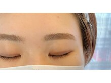 ダフネ(DAFNE)/ハイトーン平行眉