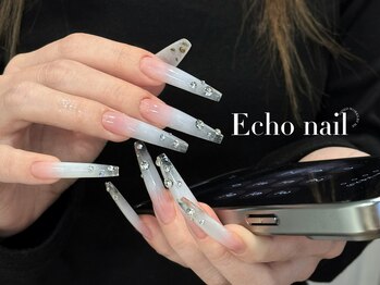 キラキラ宝石ネイル