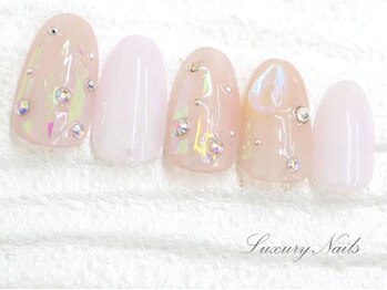 ラグジュアリーネイルズ オオミヤ(Luxury Nails Omiya)/ナチュラル*キラキラネイル
