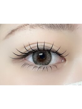 ナチュラル上品な目元にしたい