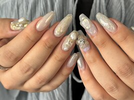 【Lica】絶妙カラーdesign