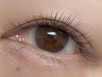 エメ 芦屋(esmee)/マツエク カラーデザイン