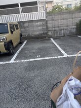 インディバアンドリンパサロン シエスタ(siesta)/真ん中辺り、サロン駐車場8番