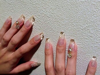 イル(ile)の写真/【オフ無料】1本から補強/長さだしOK！美しいフォルムを完成させて理想の指先★持ち込みデザインOK！