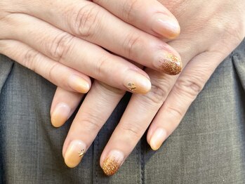 ネイルサロン アテナ(Athena)/200種類から選べる定額