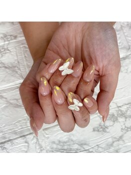 バタフライネイル