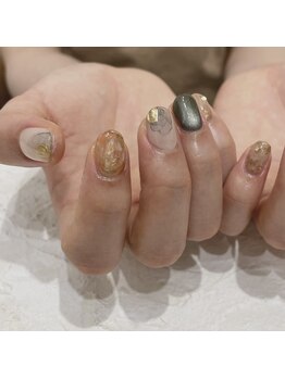 グラウネイル(glaw nail)/お任せニュアンス