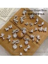 1000種類以上のパーツをご用意★キラキラ・ワンホン・韓国パーツ多数！