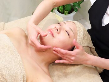 カラー(Calla)/ベーシックフェイシャル