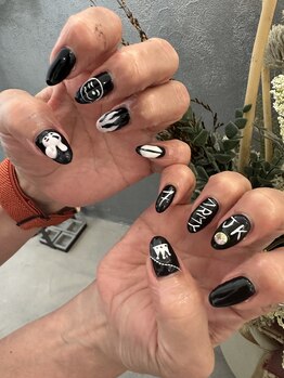 プルメリアドット(Plumeria.)/BTS 推し活ネイル