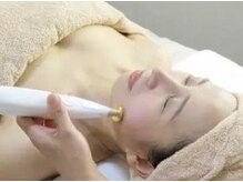 小顔 ツヤハリ リフトアップ 美肌陶器肌づくりも夢ではない!!