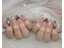 ベルネイル(Belle Nail)の雰囲気（チェックネイルで秋っぽい！）