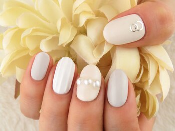 アム ネイル(am.nail)の写真/[付け替えオフがずっと無料]自由ヶ丘の隠れ家ネイルサロンで自分磨き♪定番~多彩アートもお任せ!朝9時~営業