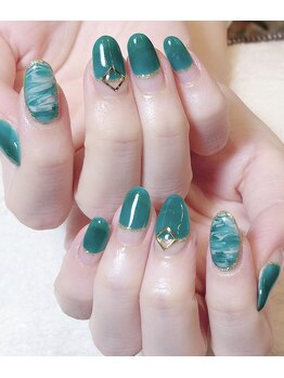 ジェイノヴァール(Jnovart)/