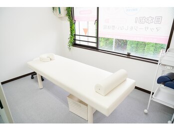 ナオル整体 池袋院(NAORU整体)/施術ルーム【池袋 池袋駅 整体】