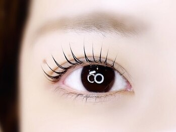 ハンナ アイラッシュ(Hanna eyelash)の写真/【初回】パリジェンヌラッシュリフト or デザインカール￥5800 お得なクーポンで人気のアイデザインに♪