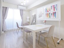 シキサイ 千葉船橋(SIKI-SAI)/サロン内観