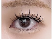 エルン(Elun)/上下LED束感マツエクで裸眼映え