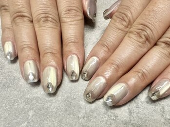 ネイルサロンファストネイルプラス 新宿店(FAST NAIL PLUS)/2025冬ネイル【ビジューネイル】