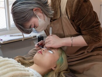 エナ(ena)/03.自まつ毛の状態確認