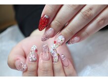 ネイルルーム アイボリー(nail room ivory)/いちごネイル