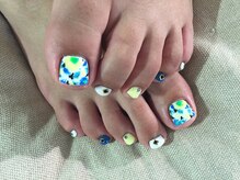 ラリュールネイル(L'Allure nail)/フットタイダイ風花ネイル￥9900