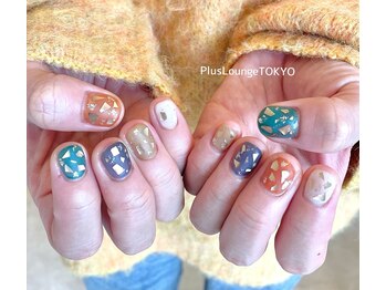 プルースラウンジ トウキョウ(Plus Lounge TOKYO)/ホロ埋めマットカラフルネイル♪