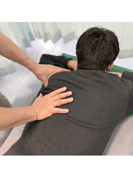 あさひ接骨院 鍼灸院/ワキのマッサージ◎