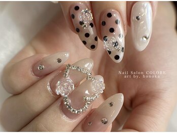 韓国風ネイル　担当:粥川