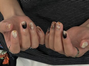nido　ニュアンスネイル｜個性派｜持ち込みデザイン【10/1 NEW OPEN（予定）】 の写真/ショートネイルの方も大満足！【OPEN記念オフ無料◎simple定額￥7,300】洗練されたお洒落な仕上がりに

